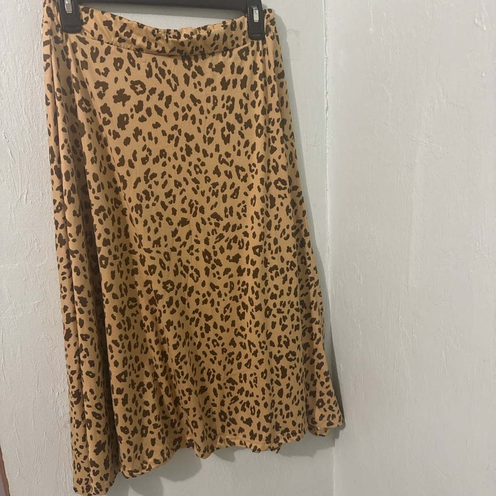 Chic Tan Leopard Print A-Line Skirt